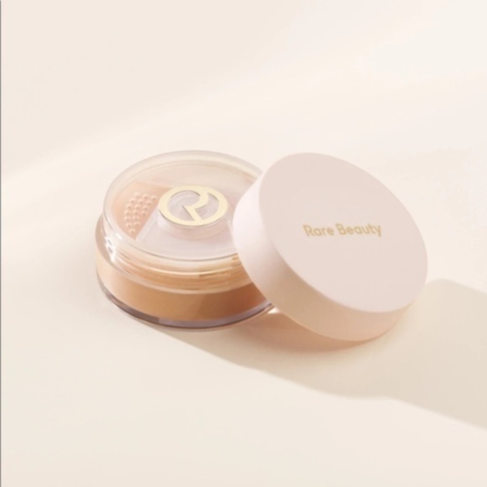 Always an Optimist Soft Radiance Setting Powder